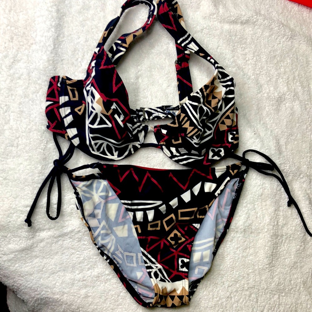 2 piece tie up bikini suit 34B